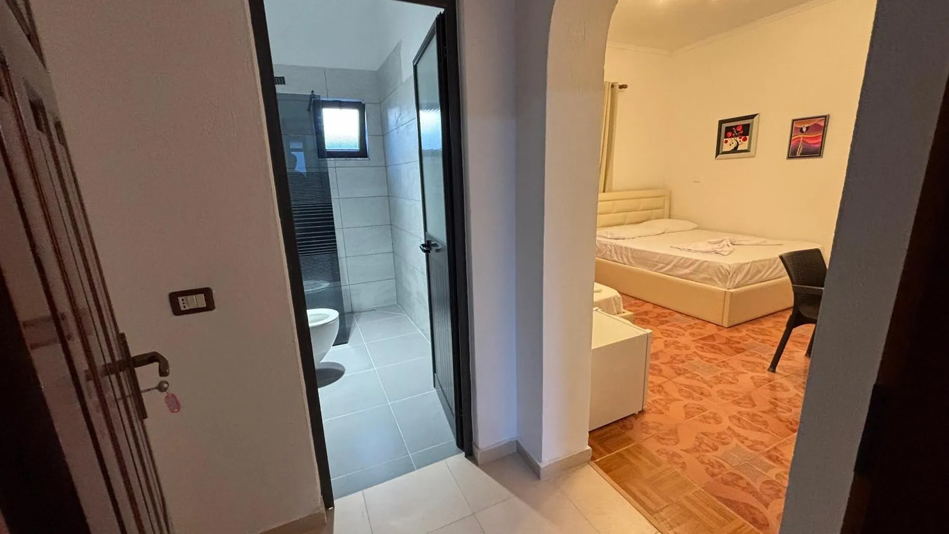 招待所 Villa Zeqaj Durrës